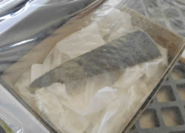 foto af stort flintredskab